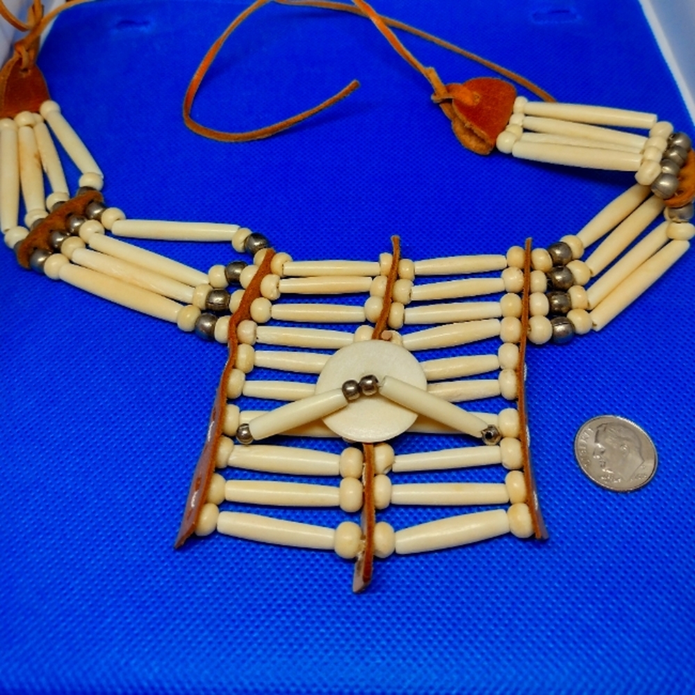 Buffalo Bone, Leather Choker